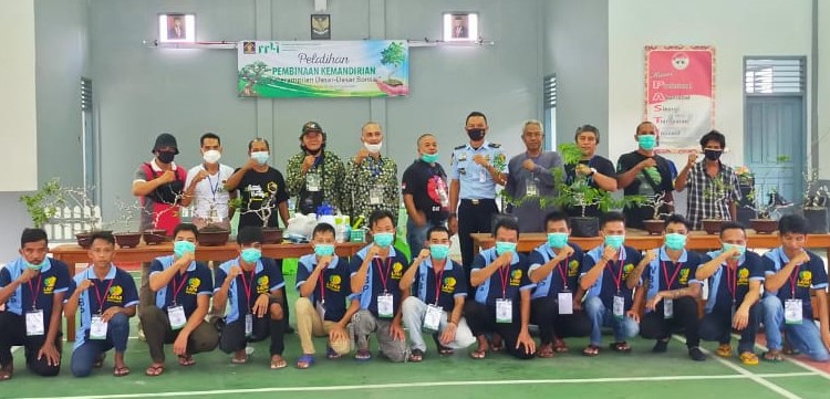 Kegiatan Pelatihan Dasar Bonsai di Lapas Kelas IIB Tanjungpandan 2021